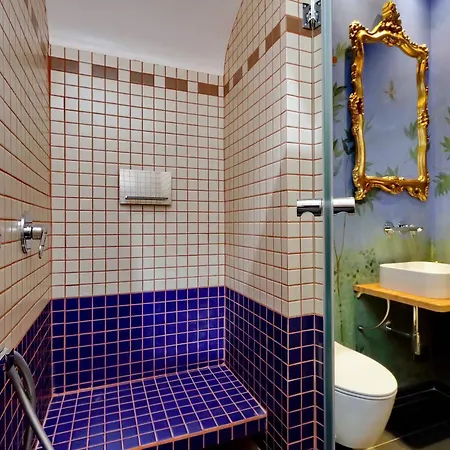 Vatican Family Romantic * Rom